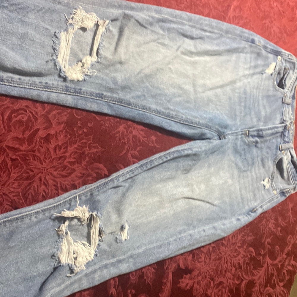 American Eagle Mom jeans no stretch